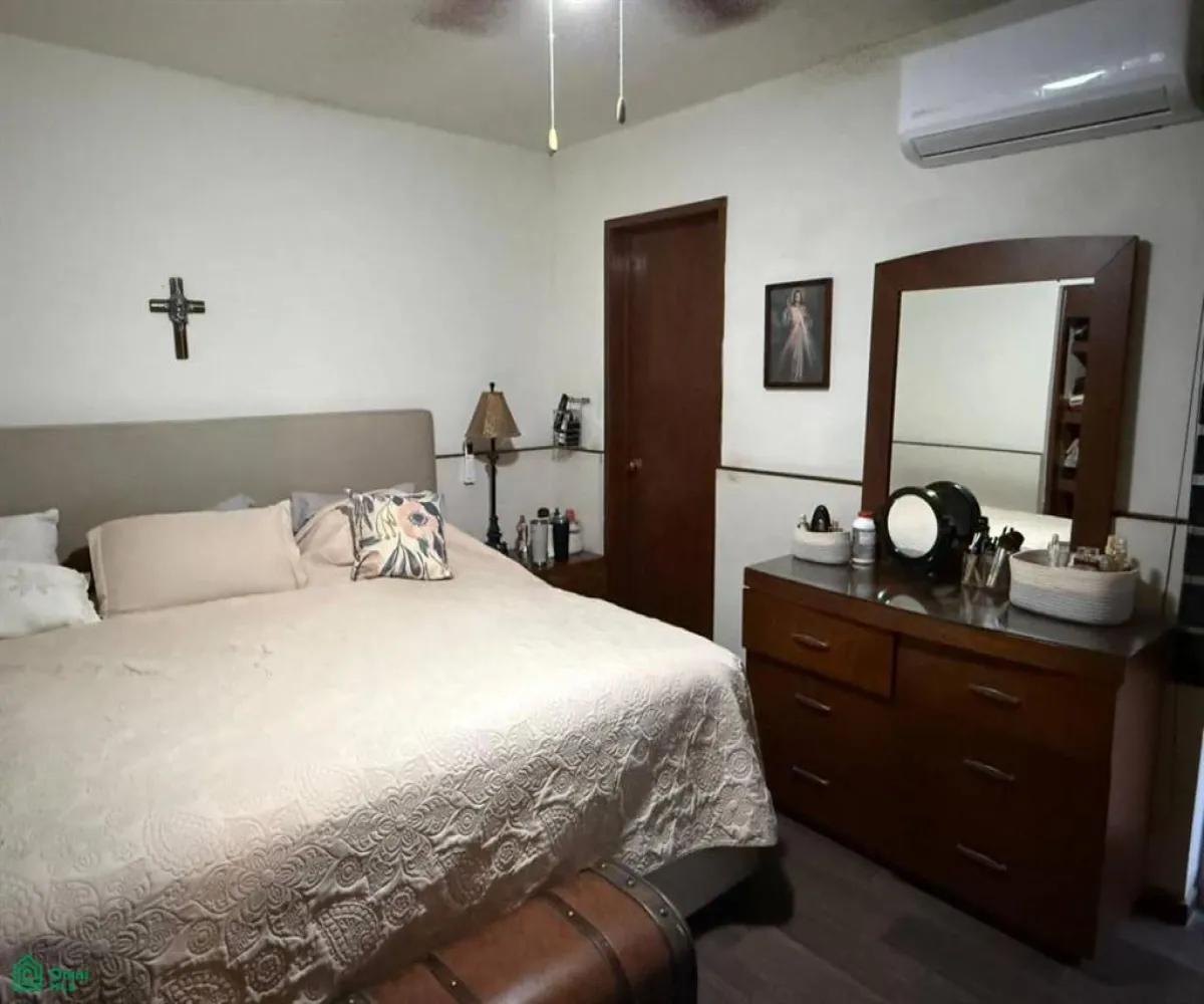 Casa En Venta,Chapultepec Country,ERIN 1785, Guadalajara, Jalisco 44620, 3 Habitaciones,2 Baños,ERIN,1,MX251020969