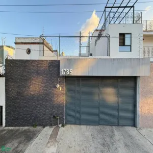 Casa En Venta,Chapultepec Country,ERIN 1785, Guadalajara, Jalisco 44620, 3 Habitaciones,2 Baños,ERIN,1,MX251020969