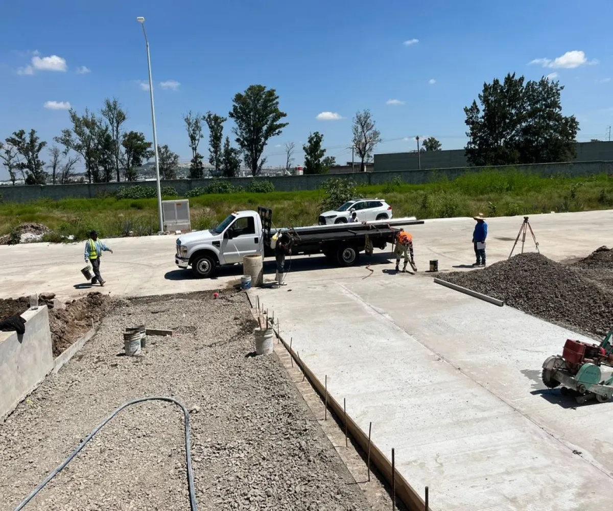 Industrial En Venta,El Zapote del Valle,Camino Viejo a Los Laureles 195 07, Tlajomulco de Zúñiga, Jalisco 45672,Camino Viejo a Los Laureles,2,ppa7ohc