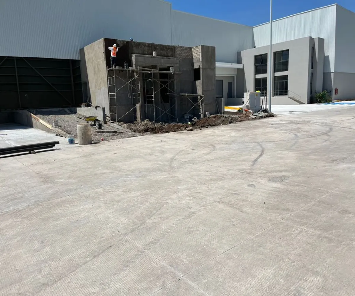 Industrial En Venta,El Zapote del Valle,Camino Viejo a Los Laureles 195 07, Tlajomulco de Zúñiga, Jalisco 45672,Camino Viejo a Los Laureles,2,ppa7ohc