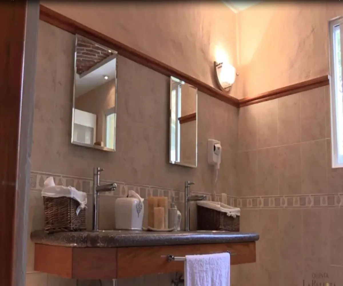 Casa En Venta,Autodromo Jalisco,Prol Mariano Otero s/n, Zapopan, Jalisco 45224, 3 Habitaciones,3 Baños,Prol Mariano Otero,2,pphiPso