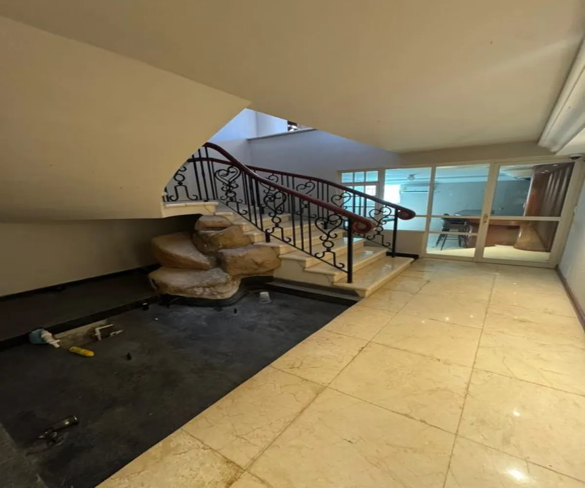 Casa En Venta,Bugambilias,Callejón de los Claveles S/N, Zapopan, Jalisco 45237, 4 Habitaciones,4 Baños,Callejón de los Claveles,1,pVi7Og8