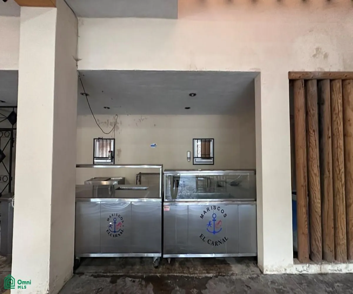 Local En Venta,San Antonio Tlayacapan,carretera chapala - jocotepec 123, Chapala, Jalisco 45922,carretera chapala - jocotepec,MX251017166