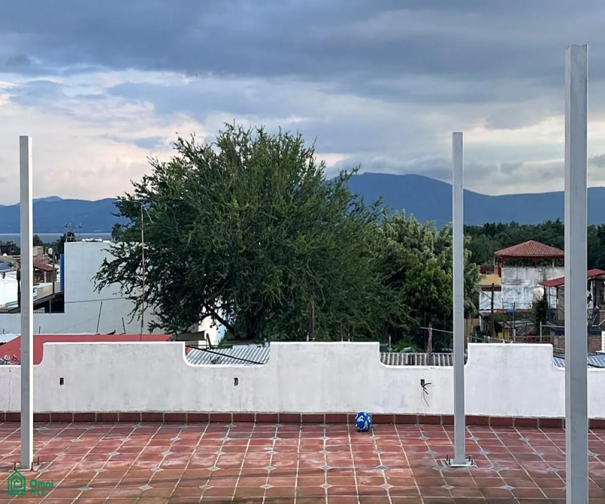 Local En Venta,San Antonio Tlayacapan,carretera chapala - jocotepec 123, Chapala, Jalisco 45922,carretera chapala - jocotepec,MX251017166