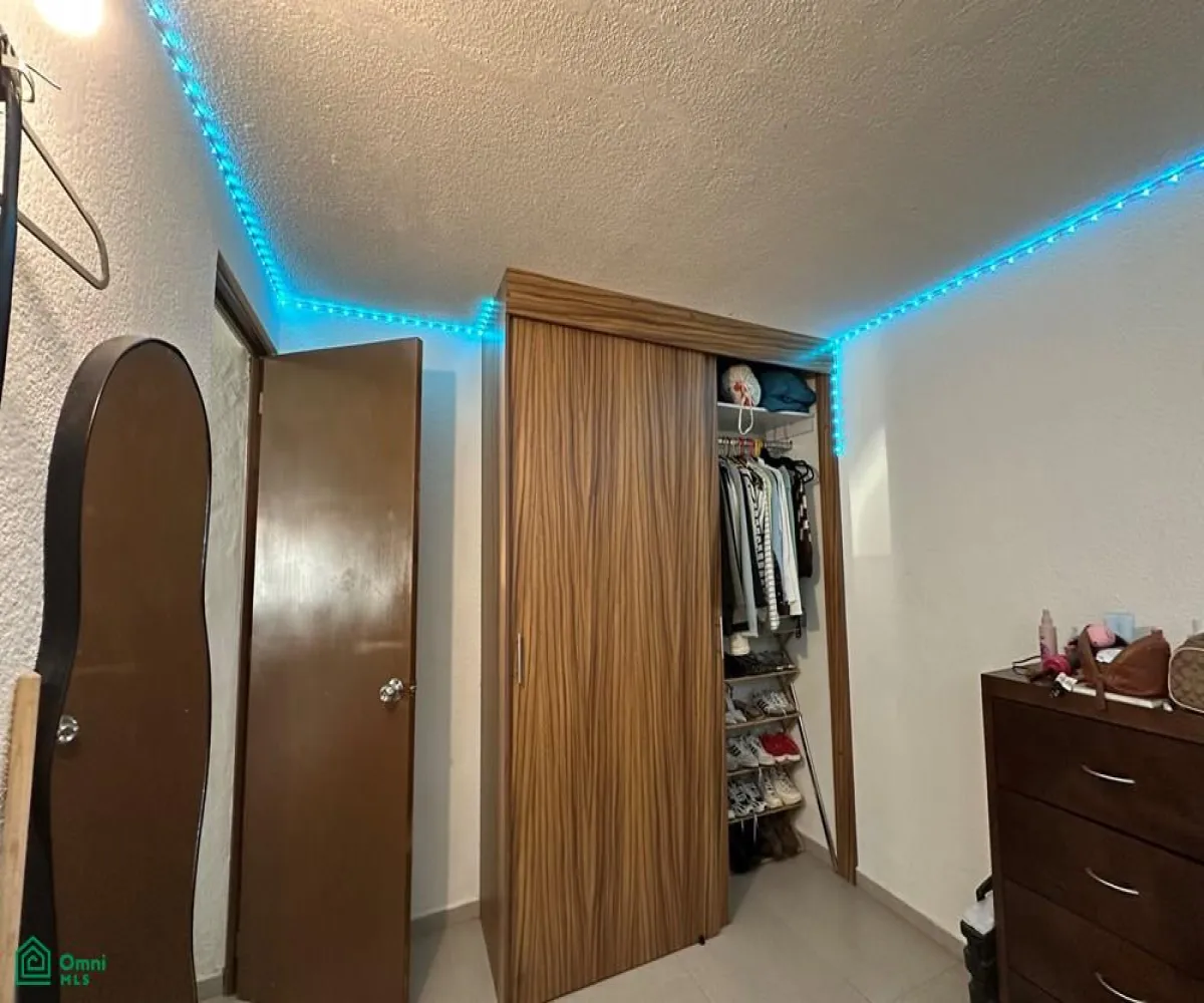 Casa En Venta,Fraccionamiento Villas Del Mirador,Prolongación Rio Blanco 1217, Zapopan, Jalisco 45133, 2 Habitaciones,1 Baño,Prolongación Rio Blanco,1,MX251022017