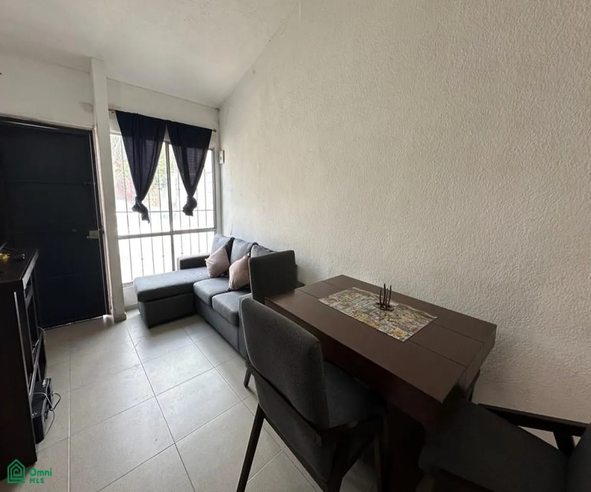 Casa En Venta,Fraccionamiento Villas Del Mirador,Prolongación Rio Blanco 1217, Zapopan, Jalisco 45133, 2 Habitaciones,1 Baño,Prolongación Rio Blanco,1,MX251022017