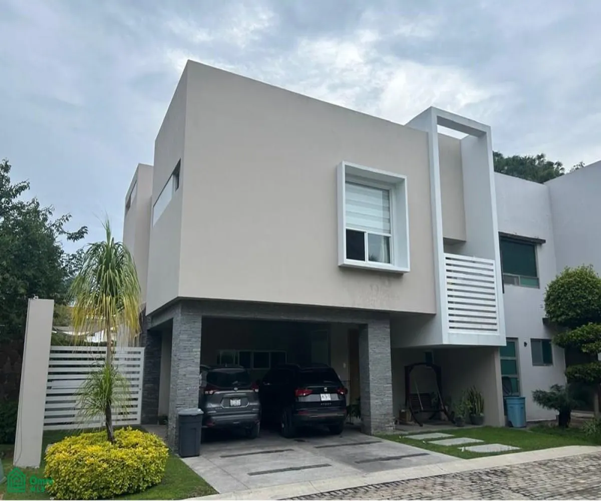 Casa En Venta,Solares Residencial,Paseo la Luna 300, Zapopan, Jalisco 45019, 4 Habitaciones,4 Baños,Paseo la Luna,2,MX251022035