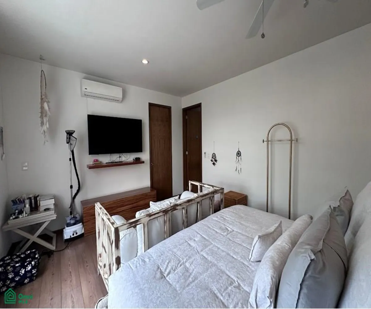 Casa En Venta,Solares Residencial,Paseo la Luna 300, Zapopan, Jalisco 45019, 4 Habitaciones,4 Baños,Paseo la Luna,2,MX251022035