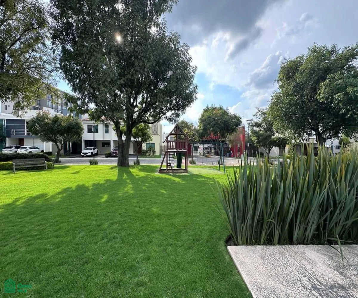 Casa En Venta,Solares Residencial,Paseo la Luna 300, Zapopan, Jalisco 45019, 4 Habitaciones,4 Baños,Paseo la Luna,2,MX251022035