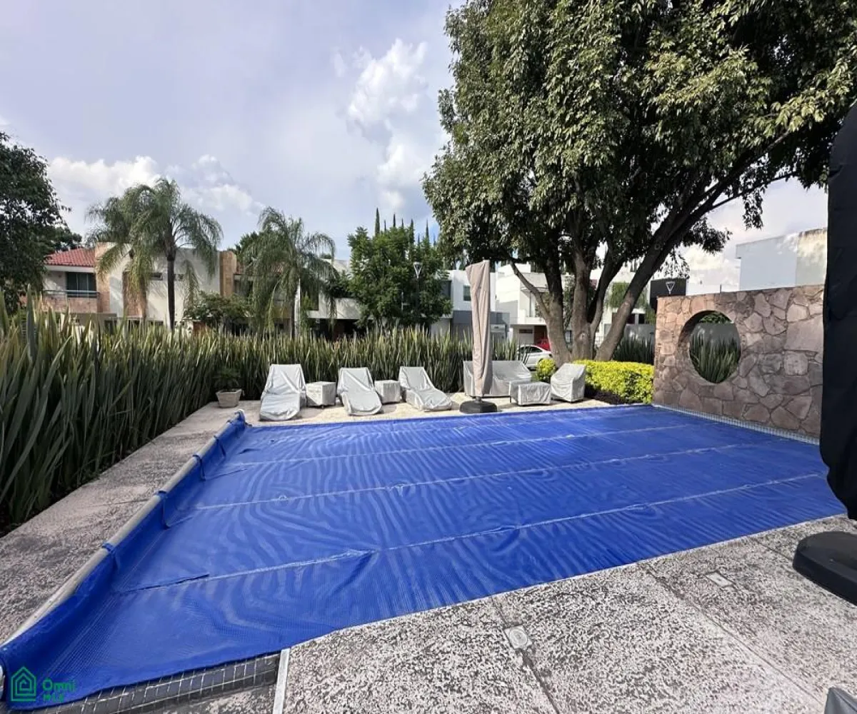 Casa En Venta,Solares Residencial,Paseo la Luna 300, Zapopan, Jalisco 45019, 4 Habitaciones,4 Baños,Paseo la Luna,2,MX251022035