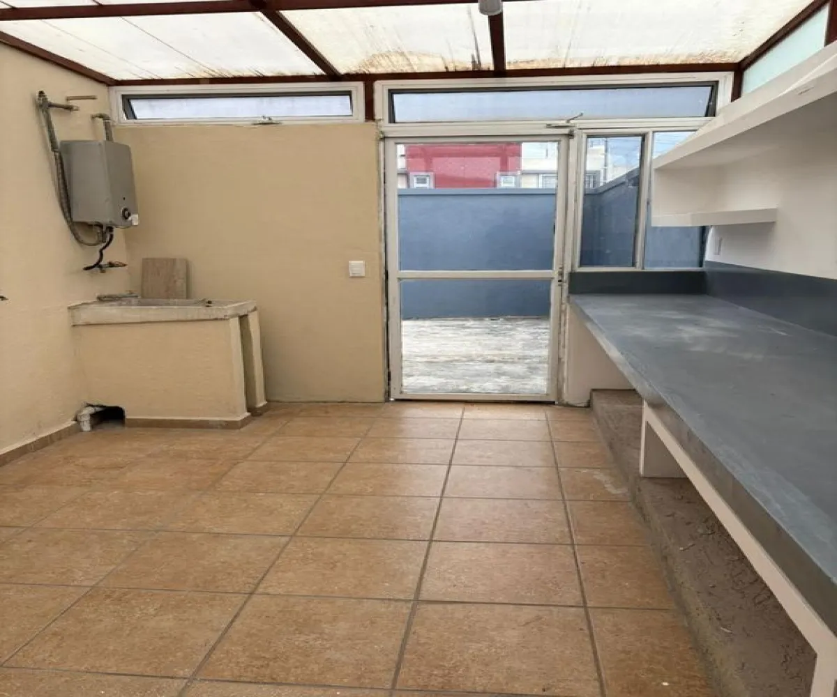 Casa En Venta,JARDINES De San Gonzalo,Tulipán 3850 138, Zapopan, Jalisco 45134, 3 Habitaciones,2 Baños,Tulipán,1,pBBdMz5