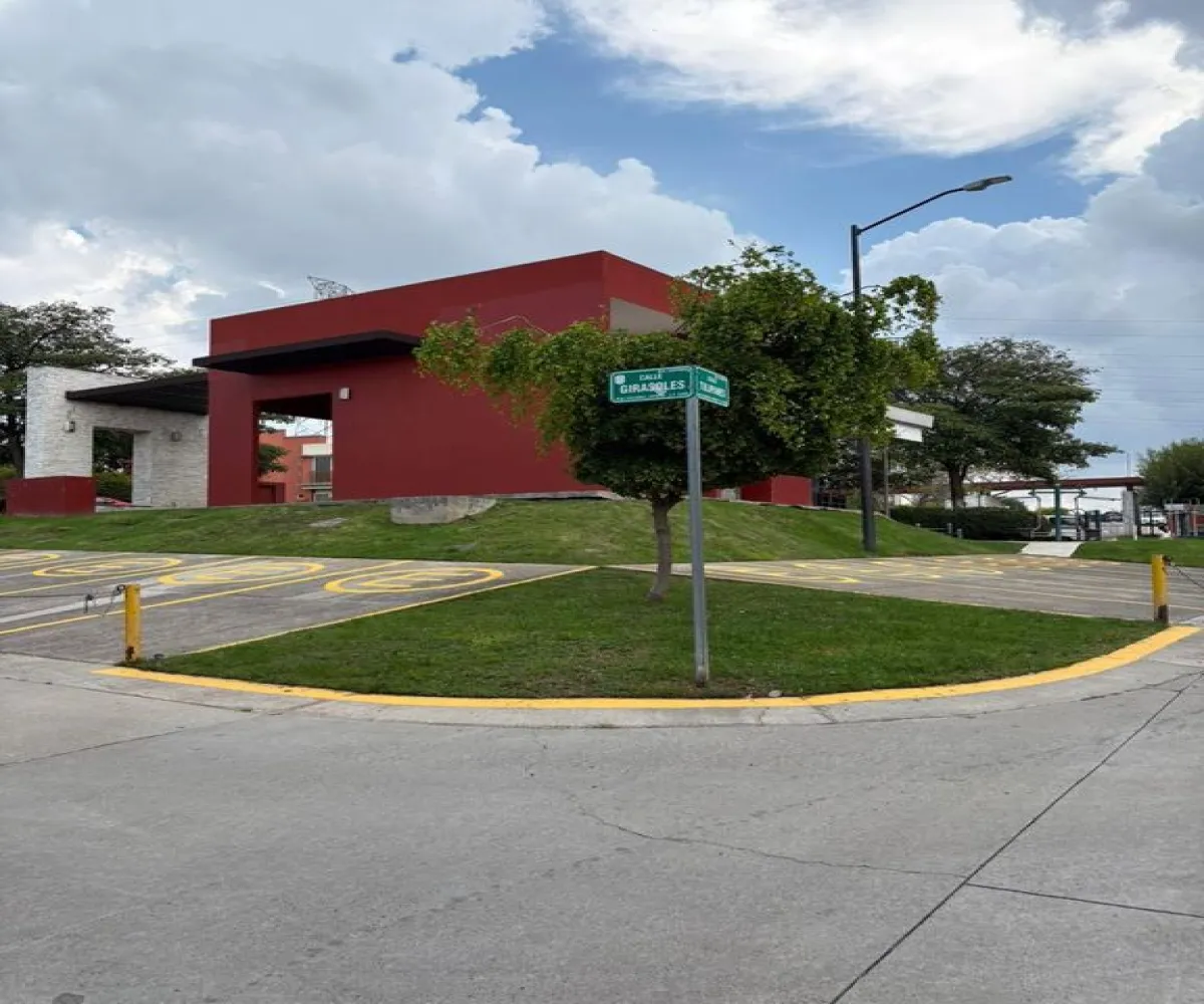 Casa En Venta,JARDINES De San Gonzalo,Tulipán 3850 138, Zapopan, Jalisco 45134, 3 Habitaciones,2 Baños,Tulipán,1,pBBdMz5