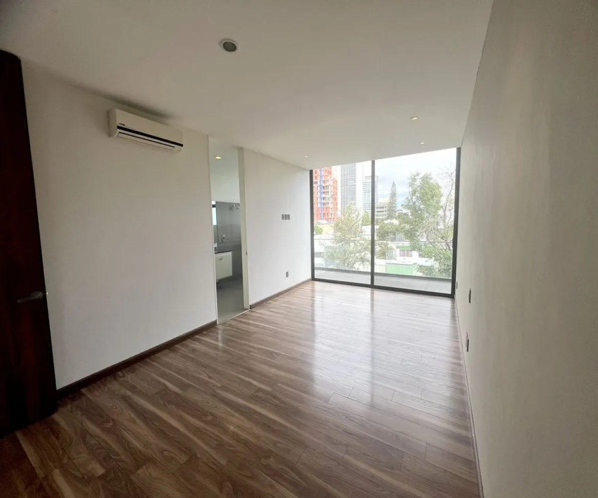Departamento En Renta,Arcos Vallarta,Calle Justo Sierra 2541 5, Guadalajara, Jalisco 44130, 3 Habitaciones,3 Baños,Calle Justo Sierra,1,pEurLeR