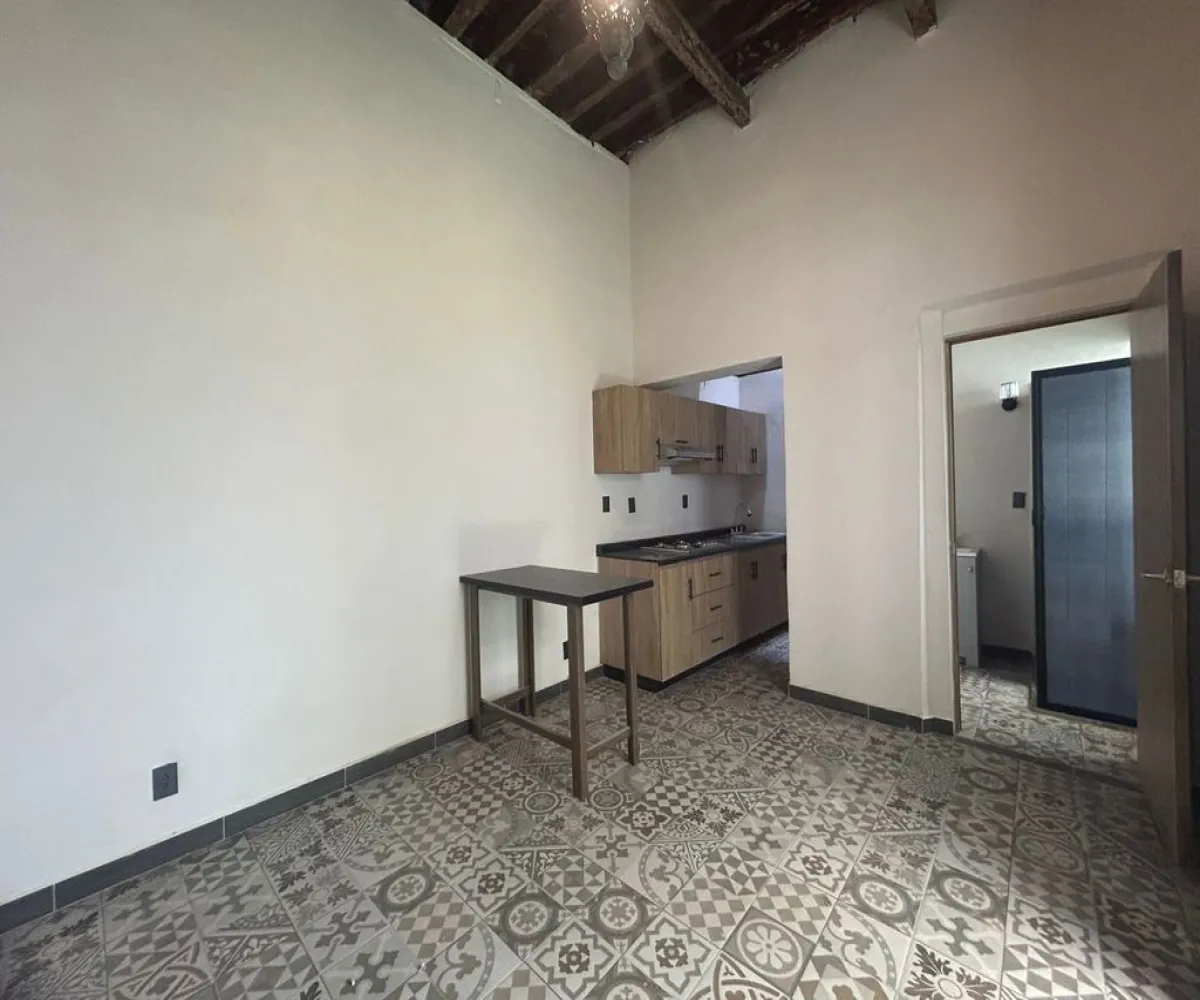 Casa En Renta,Americana,Calle Escorza 417, Guadalajara, Jalisco 44160, 5 Habitaciones,6 Baños,Calle Escorza,1,p1f0sRv