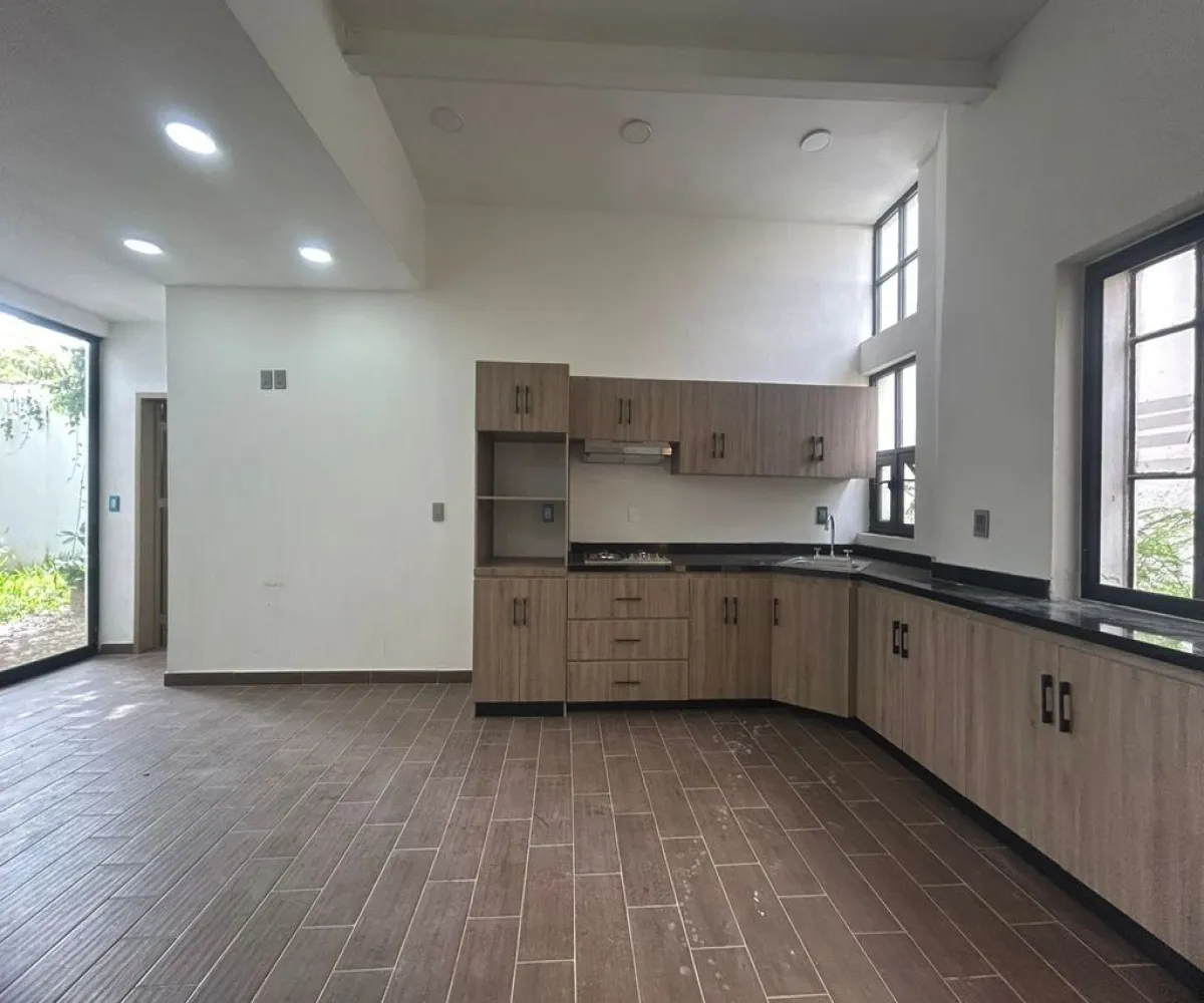 Casa En Renta,Americana,Calle Escorza 417, Guadalajara, Jalisco 44160, 5 Habitaciones,6 Baños,Calle Escorza,1,p1f0sRv