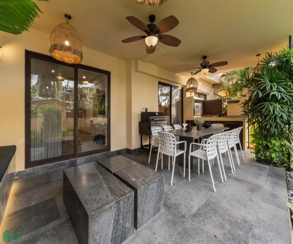 Departamento En Venta,Marina Vallarta,Avenida Paseo de la marina 3, Puerto Vallarta, Jalisco 48354, 2 Habitaciones,Avenida Paseo de la marina,1,MX251023034