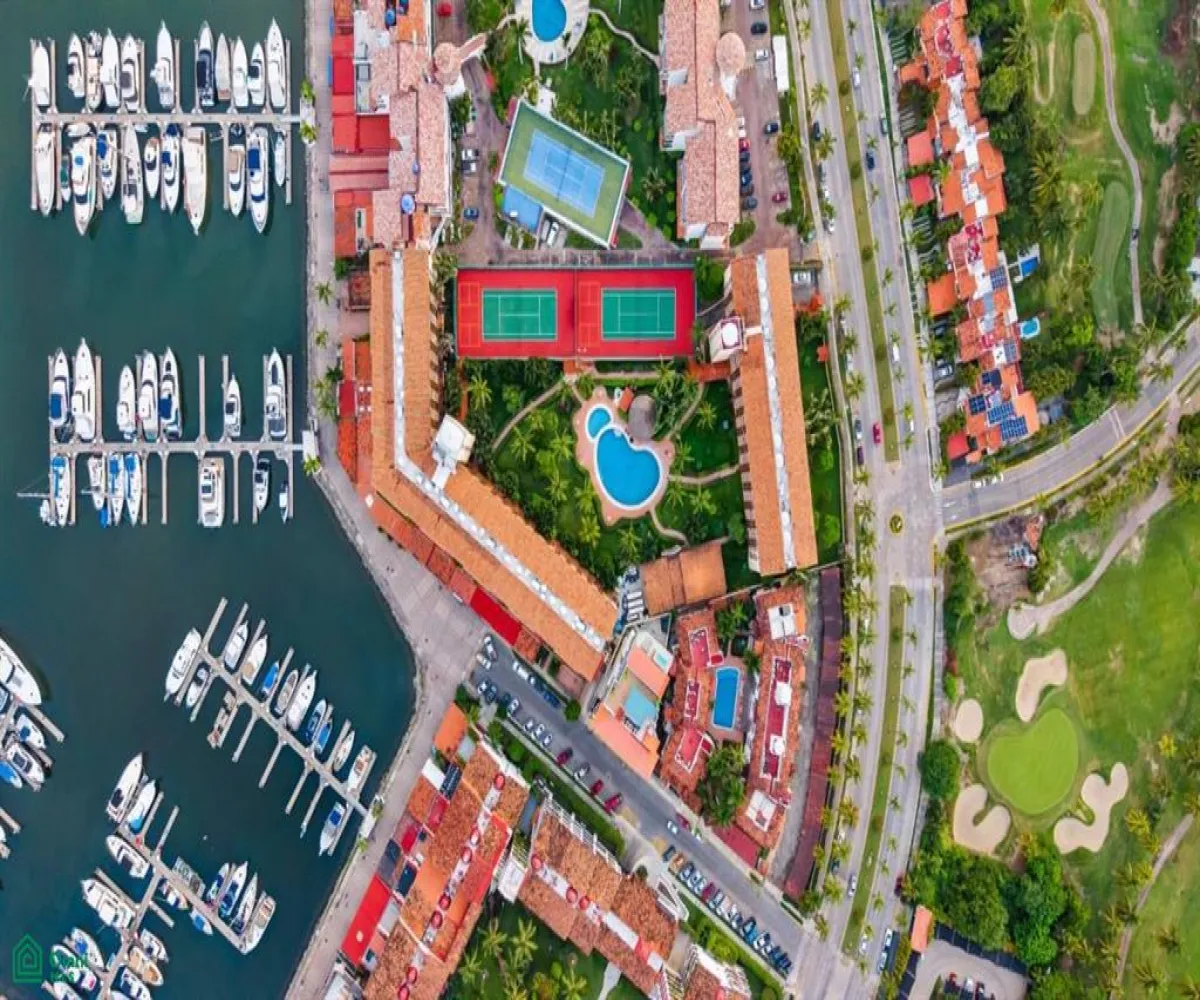 Departamento En Venta,Marina Vallarta,Avenida Paseo de la marina 3, Puerto Vallarta, Jalisco 48354, 2 Habitaciones,Avenida Paseo de la marina,1,MX251023034