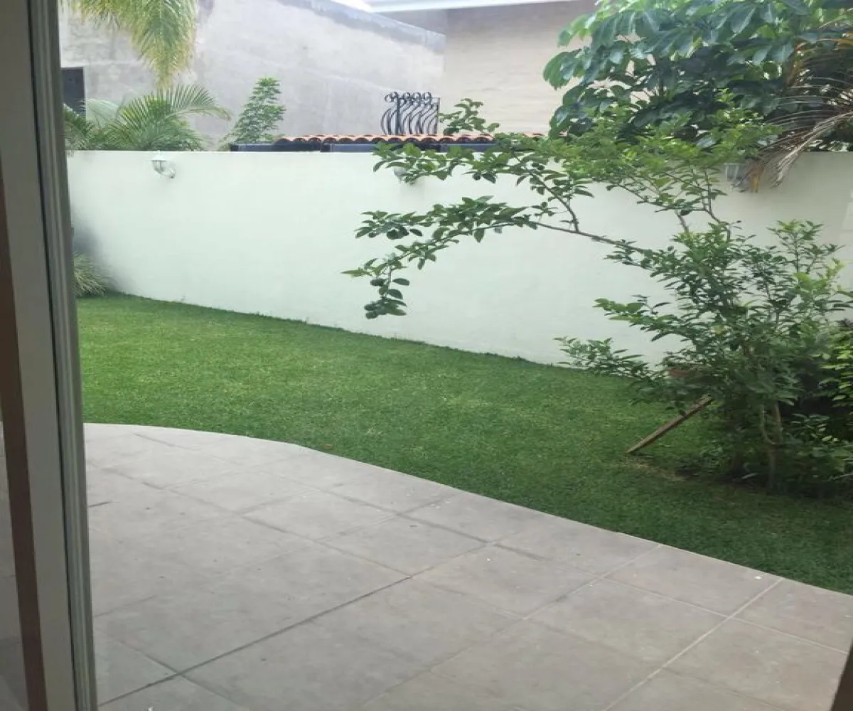 Casa En Venta,El Manantial,coto 5 calle pinos S/N, Tlajomulco de Zúñiga, Jalisco 45645, 3 Habitaciones,3 Baños,coto 5 calle pinos,2,pqTWFjS