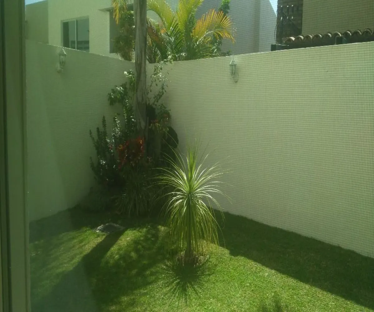 Casa En Venta,El Manantial,coto 5 calle pinos S/N, Tlajomulco de Zúñiga, Jalisco 45645, 3 Habitaciones,3 Baños,coto 5 calle pinos,2,pqTWFjS