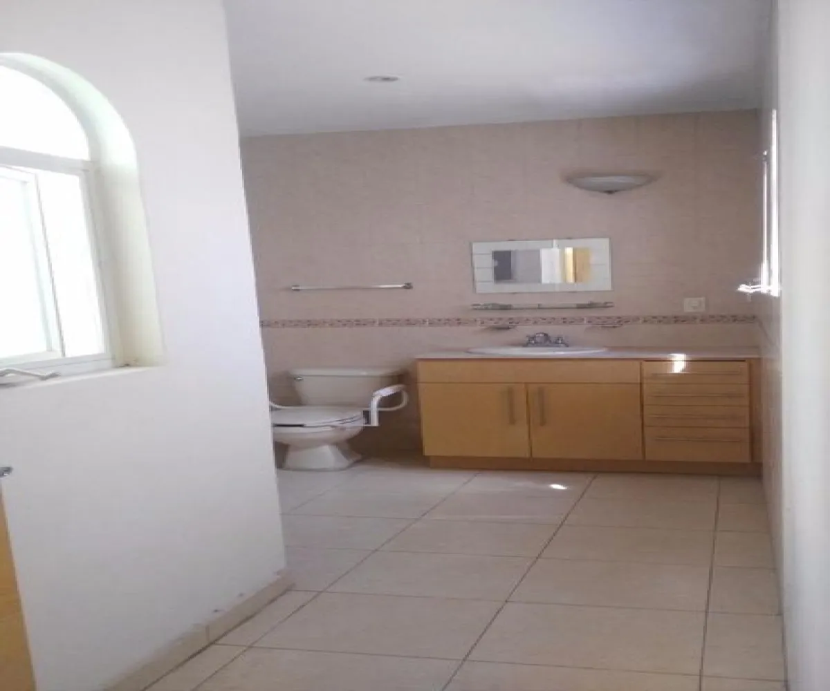 Casa En Venta,El Manantial,coto 5 calle pinos S/N, Tlajomulco de Zúñiga, Jalisco 45645, 3 Habitaciones,3 Baños,coto 5 calle pinos,2,pqTWFjS