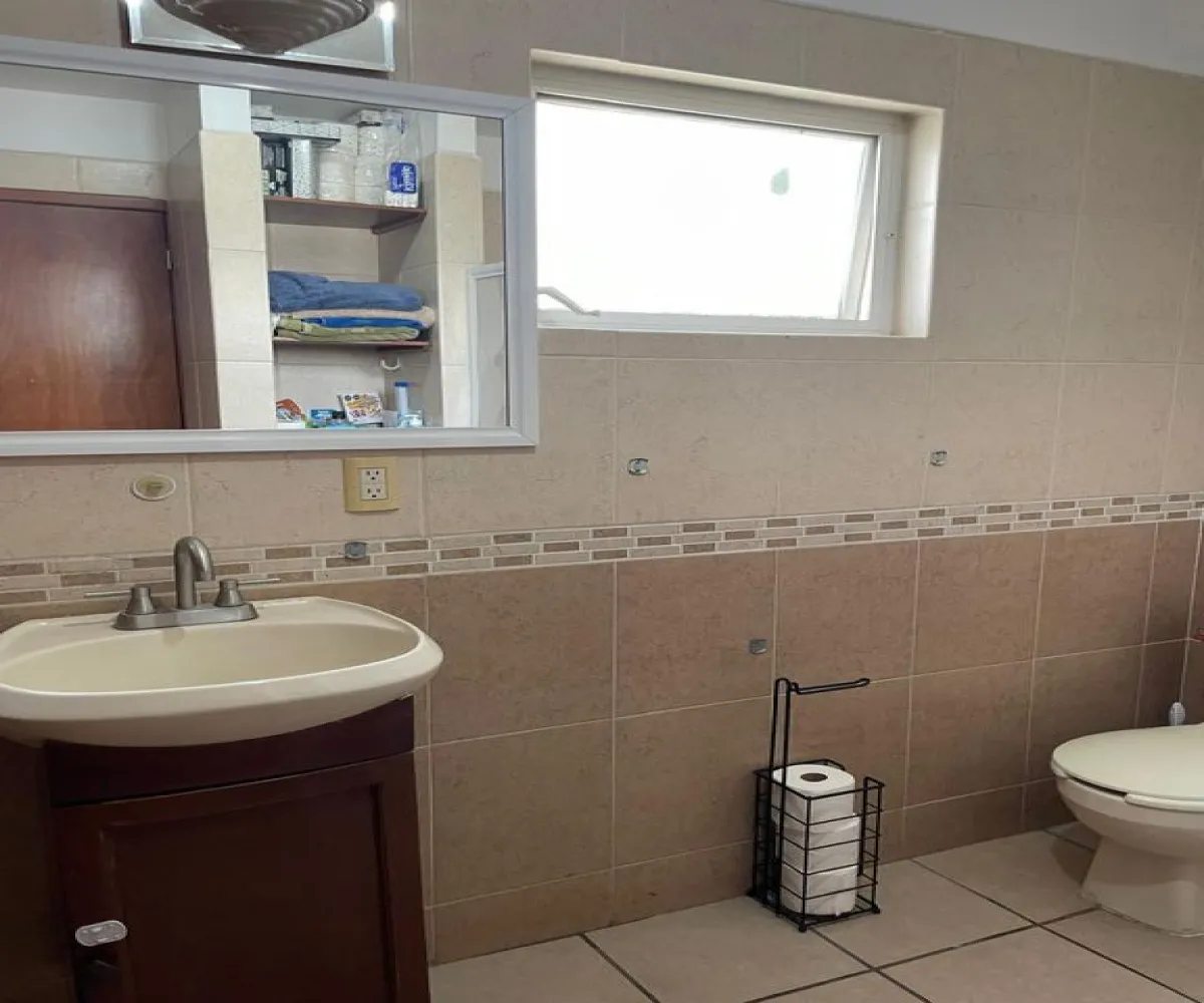 Casa En Venta,La Grana 170 20, Zapopan, Jalisco 45189, 3 Habitaciones,2 Baños,La Grana,1,pjOnLbS