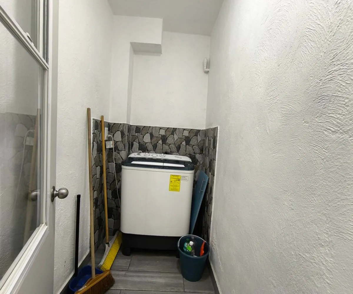 Casa En Venta,Nogales,Circuito Nogales 490, Tlajomulco de Zúñiga, Jalisco 45694, 3 Habitaciones,2 Baños,Circuito Nogales,1,pX05mW2