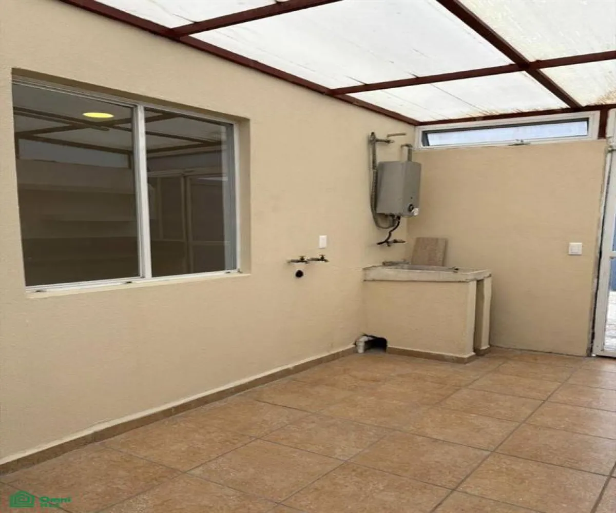Casa En Venta,Jardines de San Gonzalo,Av. De Las Torres (Fracc. Real Cantabria) 3850 Int. Tulipanes 138, Zapopan, Jalisco 45134, 3 Habitaciones,2 Baños,Av. De Las Torres (Fracc. Real Cantabria),2,MX251022710