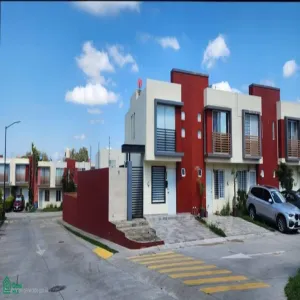 Casa En Venta,Jardines de San Gonzalo,Av. De Las Torres (Fracc. Real Cantabria) 3850 Int. Tulipanes 138, Zapopan, Jalisco 45134, 3 Habitaciones,2 Baños,Av. De Las Torres (Fracc. Real Cantabria),2,MX251022710