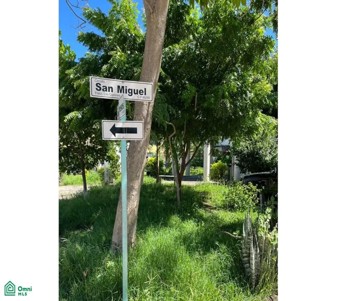 Casa En Venta,Ixtapa,Circuito San Miguel 170, Puerto Vallarta, Jalisco 48280, 2 Habitaciones,1 Baño,Circuito San Miguel,2,MX251023111