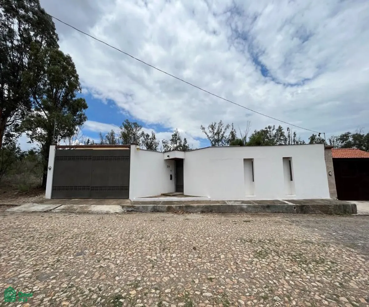 Casa En Venta,Fraccionamiento Agua Escondida,Puerto Márquez 28, Guadalajara, Jalisco 45462, 3 Habitaciones,2 Baños,Puerto Márquez,1,MX251023134