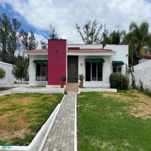 Casa En Venta,Fraccionamiento Agua Escondida,Puerto Márquez 28, Guadalajara, Jalisco 45462, 3 Habitaciones,2 Baños,Puerto Márquez,1,MX251023134