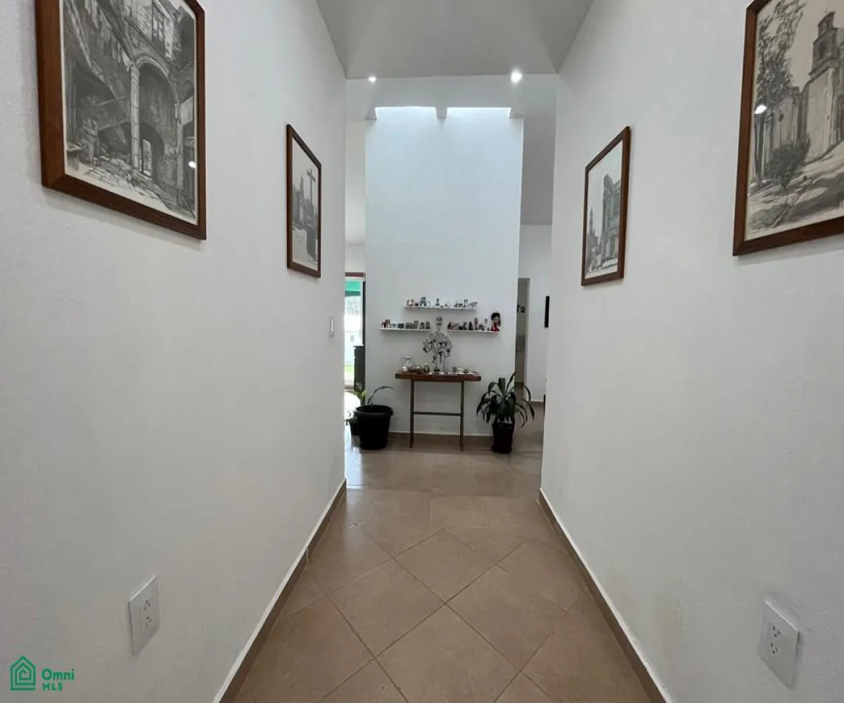 Casa En Venta,Fraccionamiento Agua Escondida,Puerto Márquez 28, Guadalajara, Jalisco 45462, 3 Habitaciones,2 Baños,Puerto Márquez,1,MX251023134