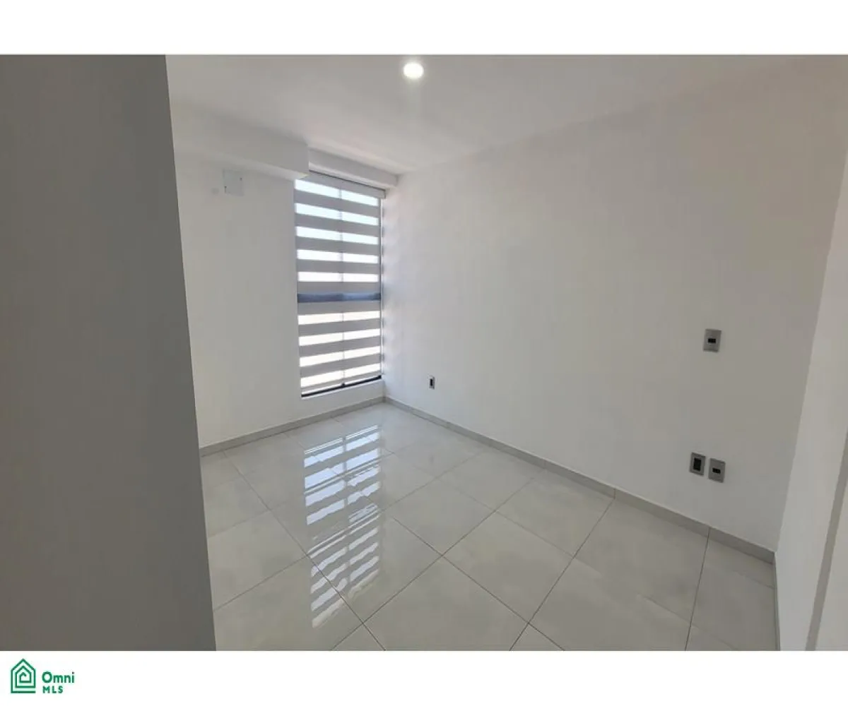 Departamento En Renta,Nueva España,AV. CRISTOBAL COLÓN 4853, Guadalajara, Jalisco 44980, 3 Habitaciones,2 Baños,AV. CRISTOBAL COLÓN,1,MX251023140
