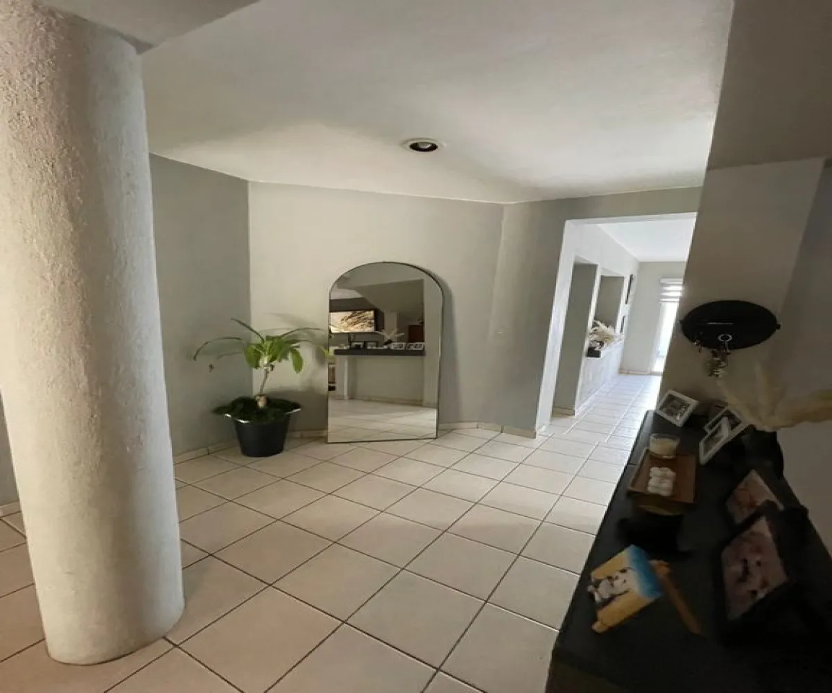 Casa En Venta,Granja,Calzada De Los Cipréses 7418, Zapopan, Jalisco 45010, 3 Habitaciones,3 Baños,Calzada De Los Cipréses,2,pUk7PXE