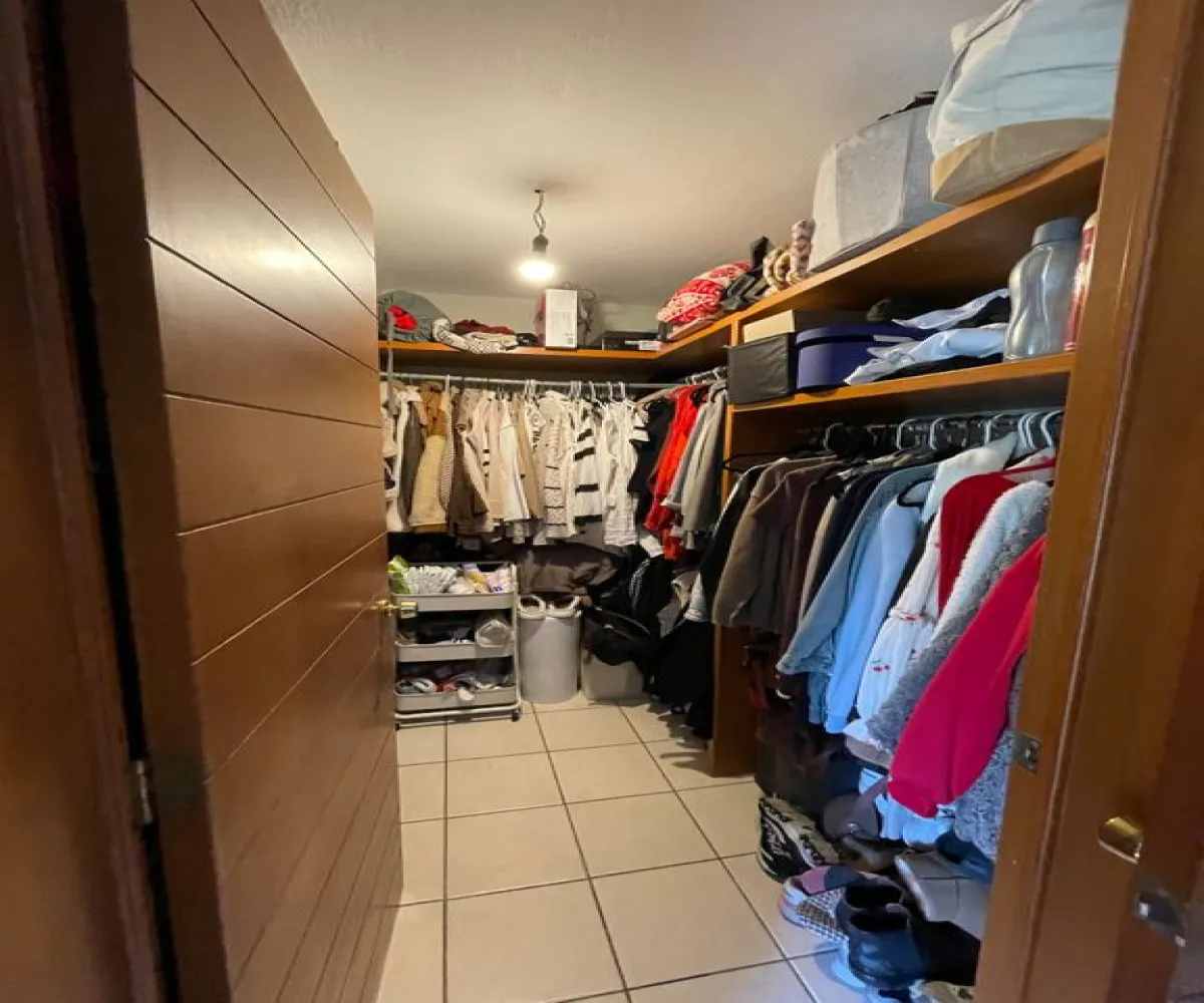 Casa En Venta,Granja,Calzada De Los Cipréses 7418, Zapopan, Jalisco 45010, 3 Habitaciones,3 Baños,Calzada De Los Cipréses,2,pUk7PXE