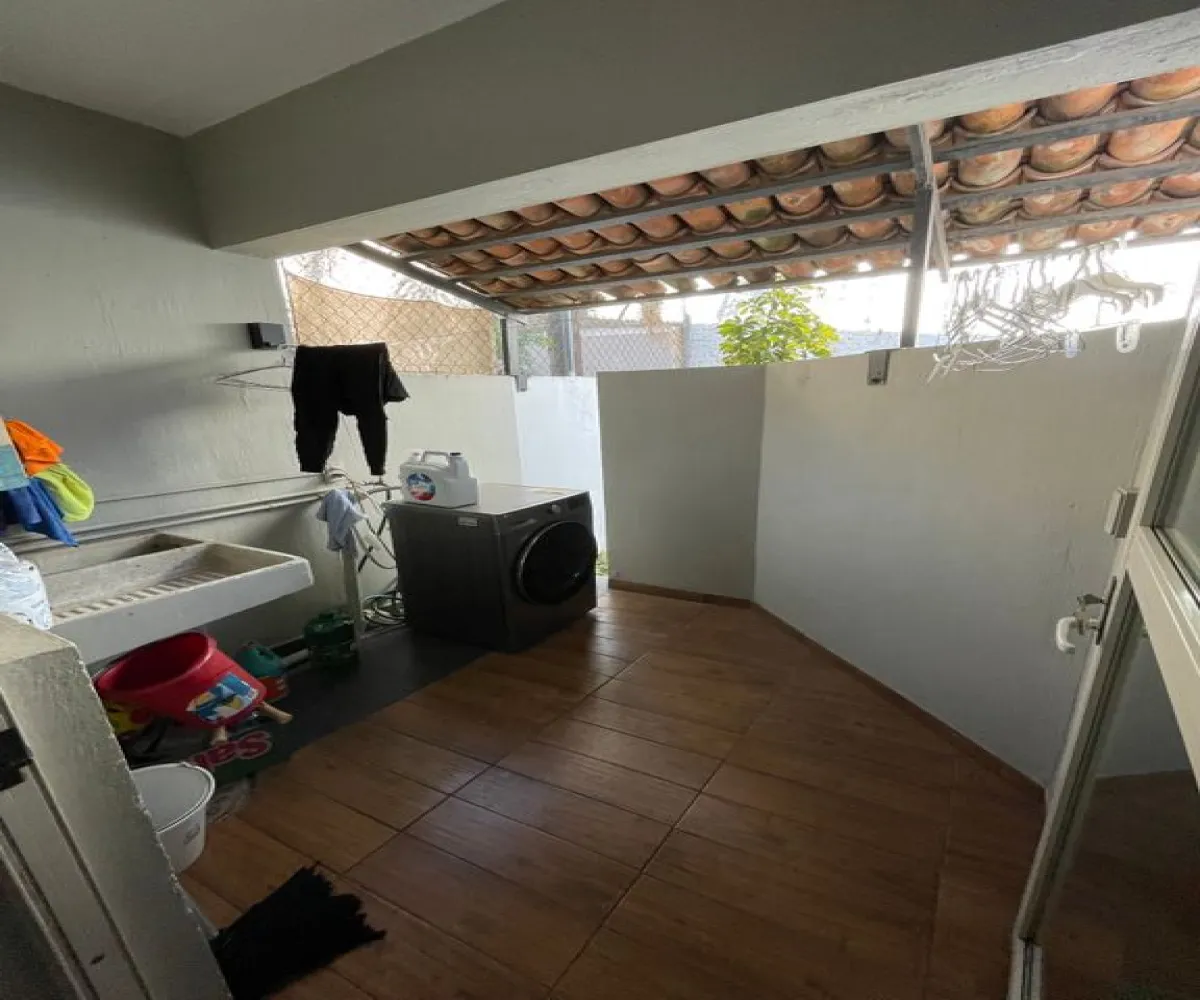 Casa En Venta,Granja,Calzada De Los Cipréses 7418, Zapopan, Jalisco 45010, 3 Habitaciones,3 Baños,Calzada De Los Cipréses,2,pUk7PXE