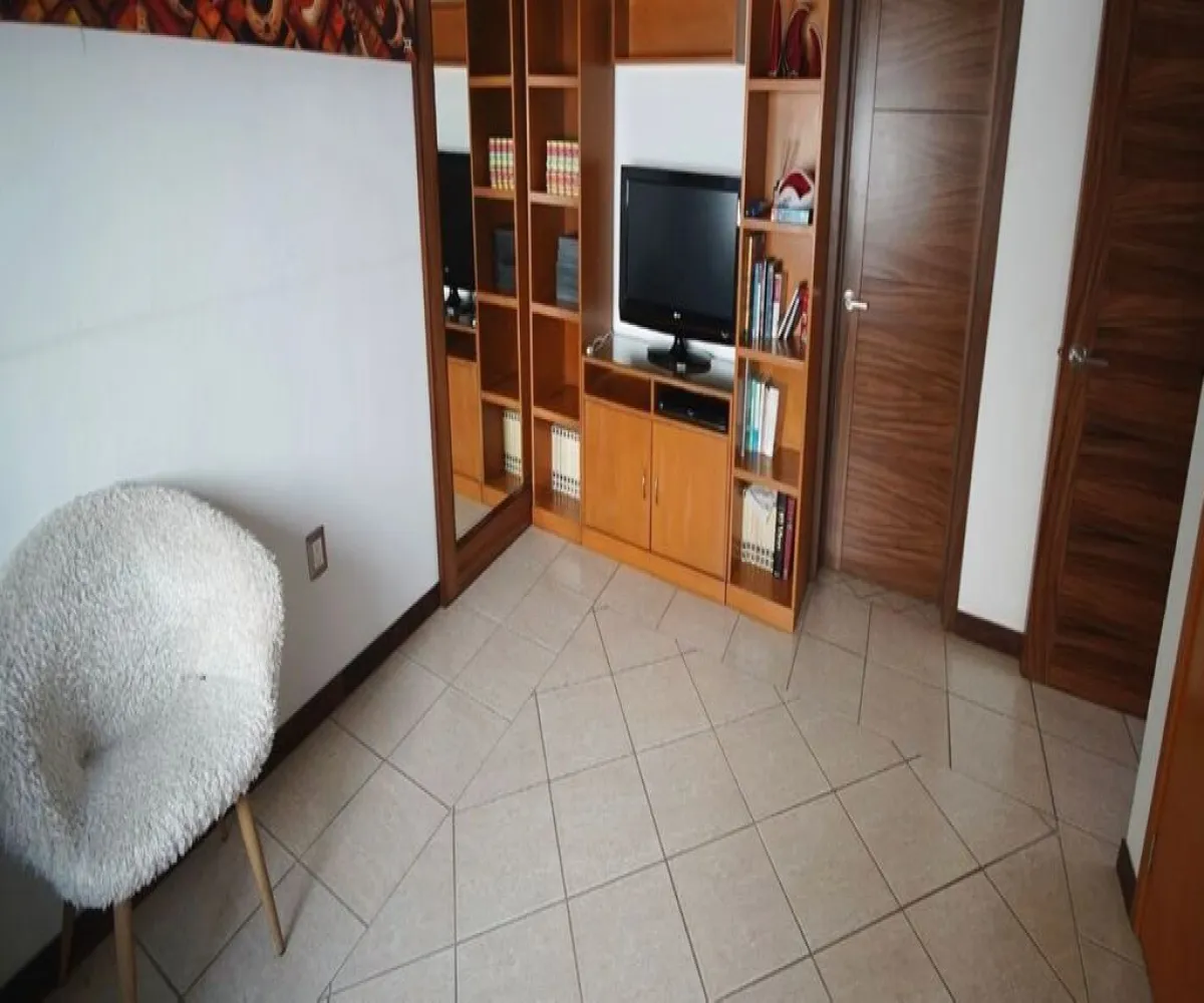 Casa En Venta,Jardín Real,Boulevard Jardín Real Oriente S/N 79, Zapopan, Jalisco 45136, 3 Habitaciones,3 Baños,Boulevard Jardín Real Oriente,2,pkE2r7B