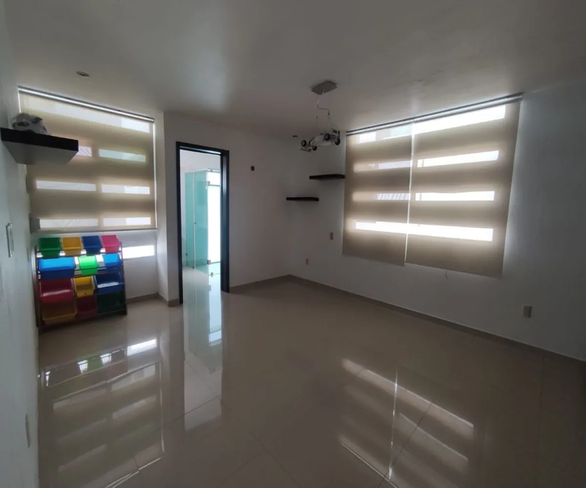 Casa En Renta,Los castaños,Avenida Naciones Unidas 7500 113, Zapopan, Jalisco 45110, 3 Habitaciones,3 Baños,Avenida Naciones Unidas,1,pVfxTcV