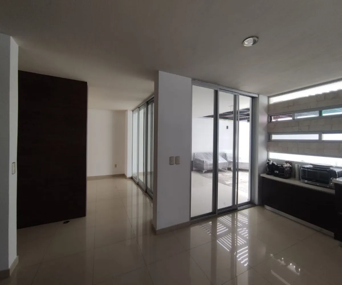 Casa En Renta,Los castaños,Avenida Naciones Unidas 7500 113, Zapopan, Jalisco 45110, 3 Habitaciones,3 Baños,Avenida Naciones Unidas,1,pVfxTcV