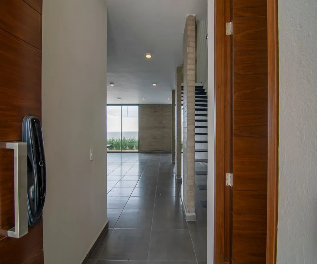 Casa En Venta,Valle del Imperio Galo S/N, Zapopan, Jalisco 45134, 3 Habitaciones,2 Baños,Valle del Imperio Galo,1,pbfDvQ5