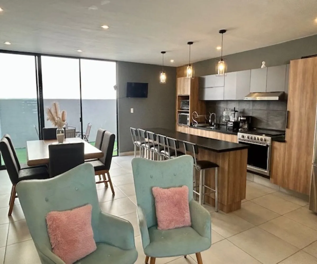 Casa En Venta,Capital Norte,Avenida F 5250 201, Zapopan, Jalisco 45134, 3 Habitaciones,3 Baños,Avenida F,3,pcBMQDA