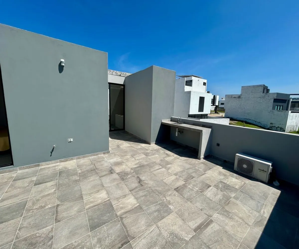 Casa En Venta,Capital Norte,Avenida F 5250 201, Zapopan, Jalisco 45134, 3 Habitaciones,3 Baños,Avenida F,3,pcBMQDA