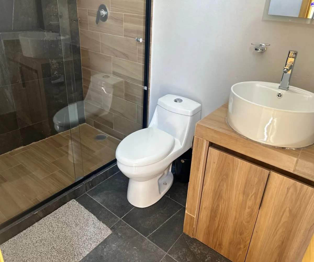 Casa En Venta,Capital Norte,Avenida F 5250 201, Zapopan, Jalisco 45134, 3 Habitaciones,3 Baños,Avenida F,3,pcBMQDA