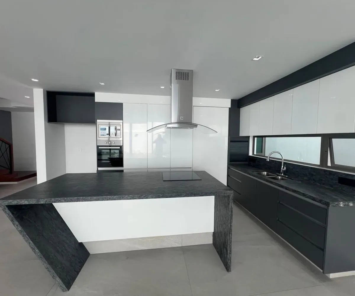 Casa En Venta,Granja Alaada,La Rioja 00, Tlajomulco de Zúñiga, Jalisco 45645, 4 Habitaciones,4 Baños,La Rioja ,1,p51xw9f