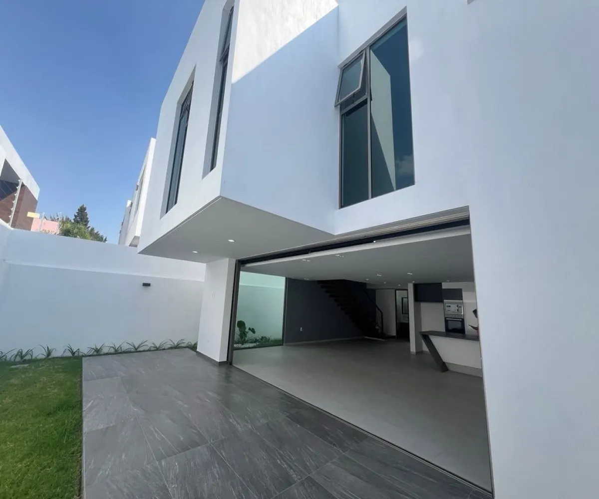 Casa En Venta,Granja Alaada,La Rioja 00, Tlajomulco de Zúñiga, Jalisco 45645, 4 Habitaciones,4 Baños,La Rioja ,1,p51xw9f