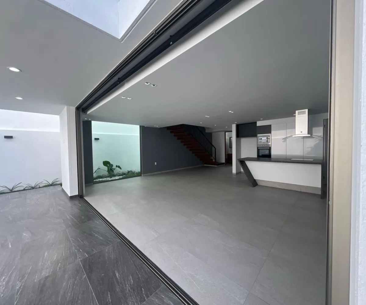 Casa En Venta,Granja Alaada,La Rioja 00, Tlajomulco de Zúñiga, Jalisco 45645, 4 Habitaciones,4 Baños,La Rioja ,1,p51xw9f