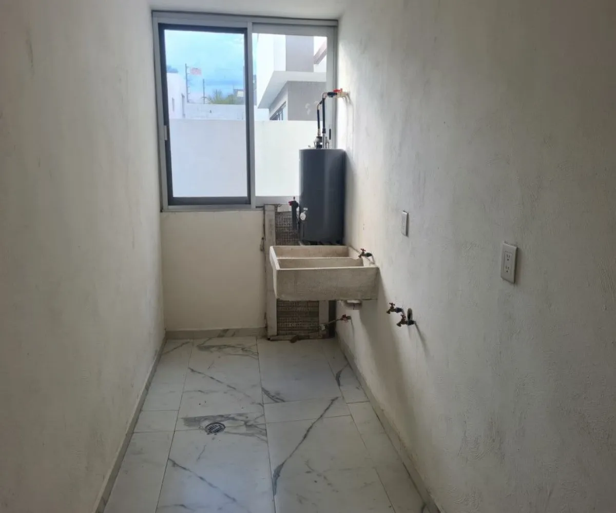 Casa En Renta,Los Gavilanes,San Millán S/N, Tlajomulco de Zúñiga, Jalisco 45645, 3 Habitaciones,4 Baños,San Millán,2,p2cnpI7