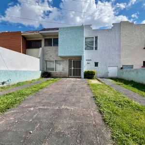 Casa En Venta,Hacienda Del Tepeyac,Av Moctezuma 6225, Zapopan, Jalisco 45053, 3 Habitaciones,2 Baños,Av Moctezuma,2,723249