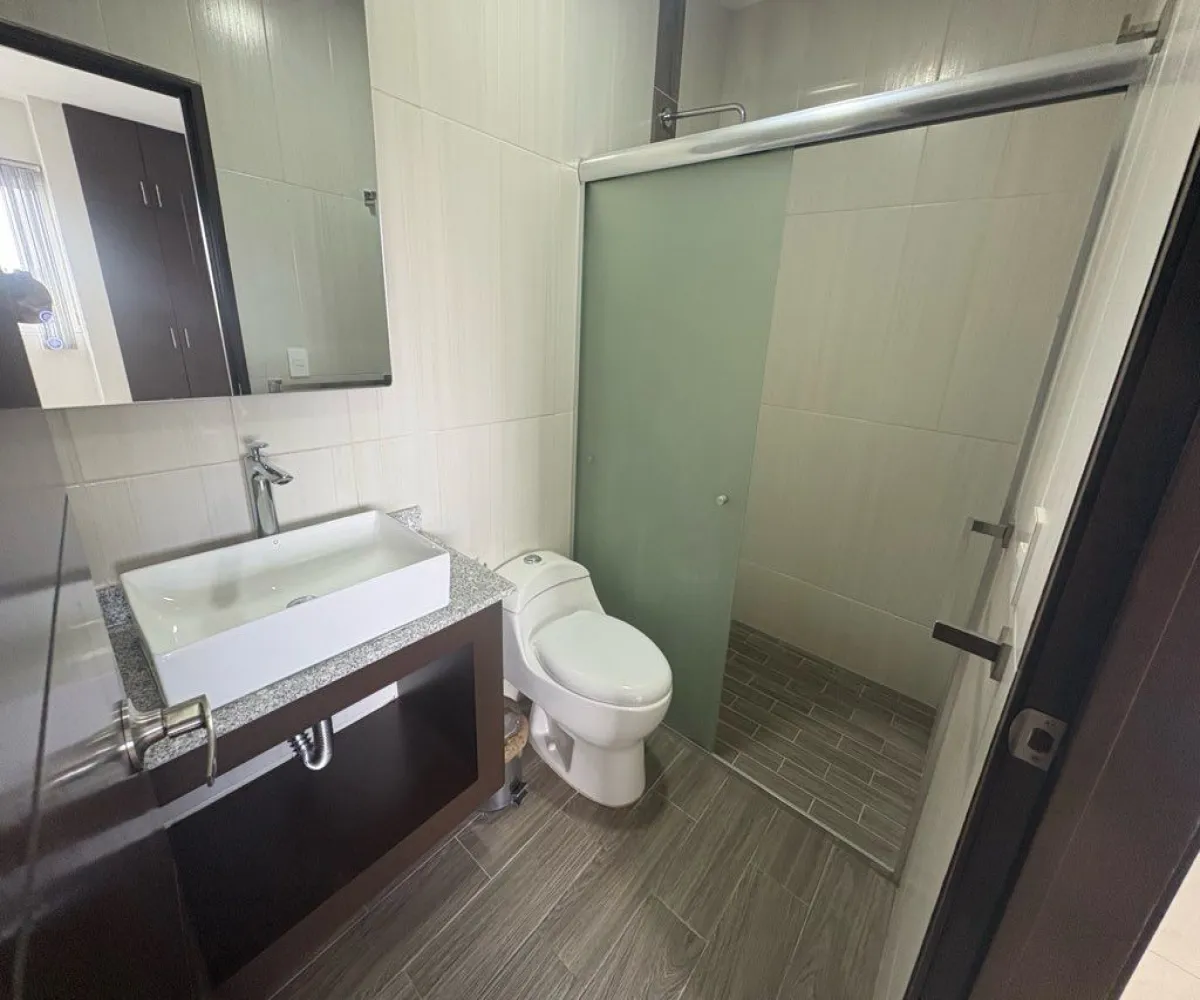 Casa En Venta,Zapopan,Paseo Solares 641, Zapopan, Jalisco 45134, 4 Habitaciones,5 Baños,Paseo Solares ,1,pLv7bVM