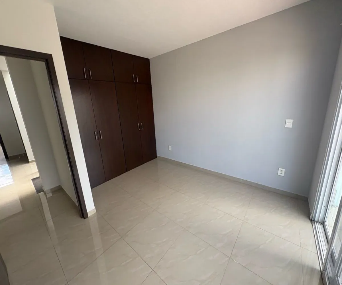 Casa En Venta,Zapopan,Paseo Solares 641, Zapopan, Jalisco 45134, 4 Habitaciones,5 Baños,Paseo Solares ,1,pLv7bVM